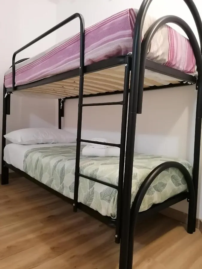 Daire La Palma Apt Peschiera Peschiera del Garda