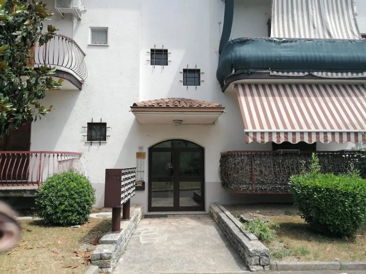 Apartment La Palma Apt Peschiera Peschiera del Garda